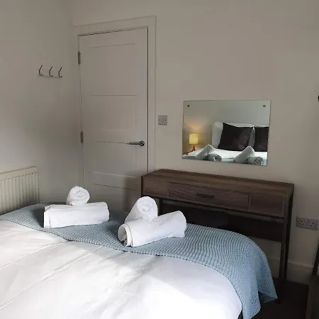 2 Bedroom In Filton By Cliftonvalley Апартаменты