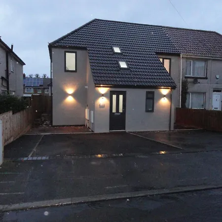 2 Bedroom In Filton By Cliftonvalley Бристоль