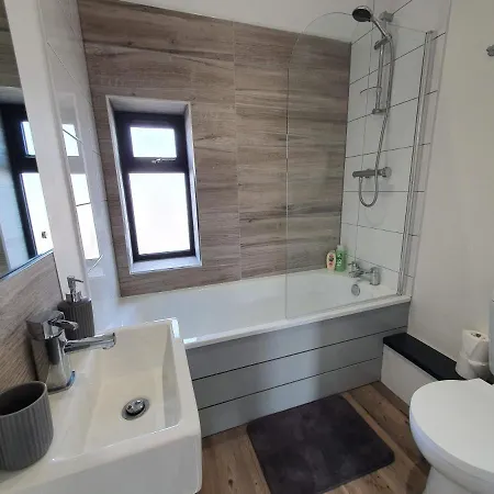 2 Bedroom In Filton By Cliftonvalley *