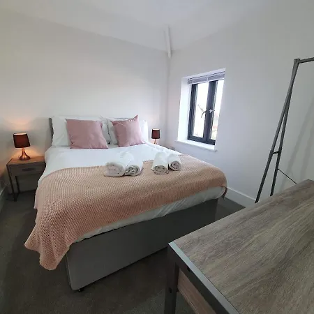 2 Bedroom In Filton By Cliftonvalley *