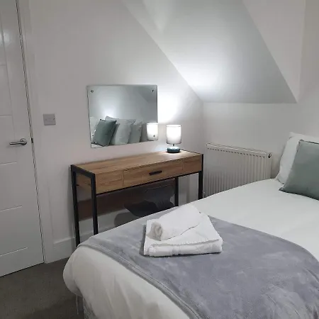Apartment 2 Bedroom In Filton By Cliftonvalley